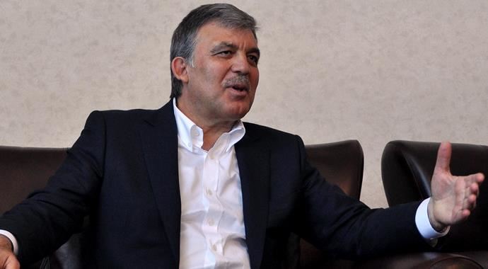 Abdullah Gül&#039;den AK Parti&#039;nin kuruluş yıl dönümünü için tebrik mesajı