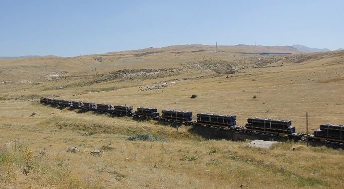 Terör tren seferlerini aksattı Terör tren seferlerini aksattı