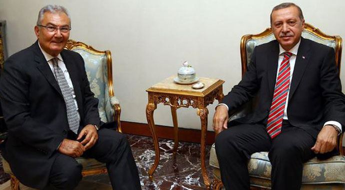 CHP'de Baykal telaşı! 4 yıldan geri adım attı CHP'de Baykal telaşı! 4 yıldan geri adım attı