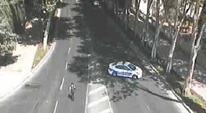 Dolmabahçe Sarayı&#039;nda polise silahlı saldırı!