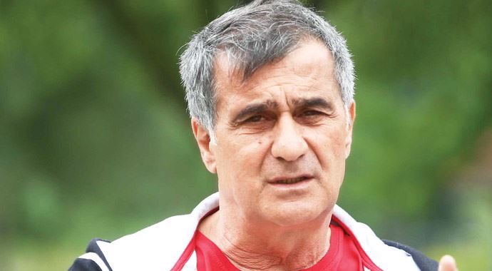 Şenol Güneş uyardı: Havaya girmeyin Şenol Güneş uyardı: Havaya girmeyin