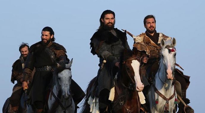 Diriliş Ertuğrul dizisi hayranlarını sevindirecek haber! 