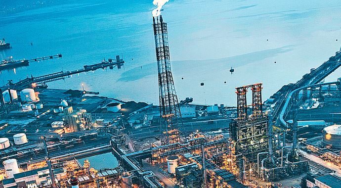Rekor kapasite TÜPRAŞ&#039;a 992 milyon TL kâr getirdi