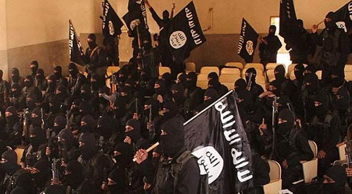 DAEŞ'e ağır darbe: 67 ölü DAEŞ'e ağır darbe: 67 ölü