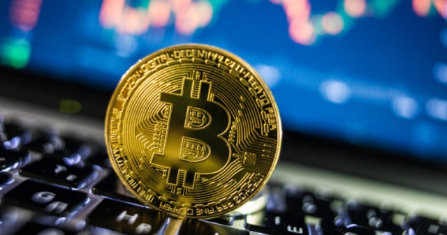 Diğer yandan Ethereum'un eş-kurucusu Vitalik Buterin, Bloomberg ile gerçekleştirdiği mülakatta blockchain endüstrisindeki güçlü büyümenin gelip geçtiğini belirtti.