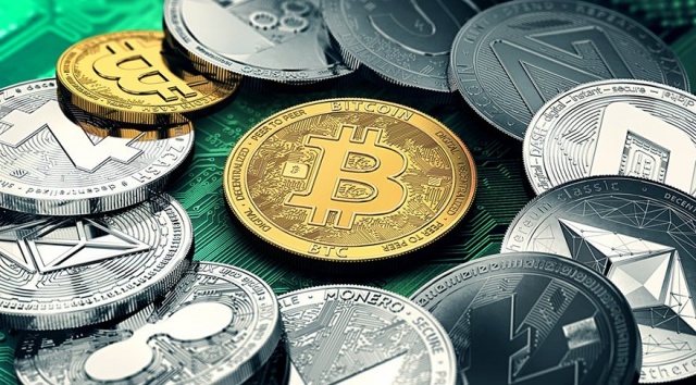 Hong Kong'da kripto para dealing şirketi OSL'nin trading birimi yöneticisi Ryan Rabaglia, “Bu ürünlerin geçici olarak askıya alınması ani tepkiye neden oldu. Fakat sonuç olarak buda piyasanın aşması gereken diğer bir zorluk.” dedi.
