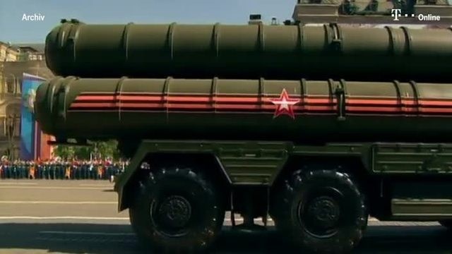 Savunma Sanayi Başkanlığı, S-400'e ait parçaların teslimatının önümüzdeki günlerde de devam edeceğini, sistemin bütünüyle hazır olmasının ardından kullanıma başlanacağını açıkladı.