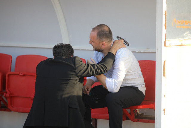por Toto 1. Lig'den bir alt lige düşmesi kesinleşen Bursaspor, tarihinin en kötü dönemlerinden geçiyor.
Bursaspor, amatör kulüpler Akınspor, Acar İdman Yurdu, Demirspor, İstiklalspor ve Pınarspor'un birleşmesiyle 1963 yılında kuruldu.
