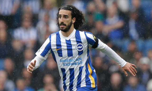 Marc Cucurella... Brighton'ın geçen yaz Getafe'den 18 milyon euroya transfer ettiği İspanyol sol bek Manchester City'nin gündeminde... İngiliz basını 23 yaşındaki futbolcu için City'nin 30 milyon sterlin teklif edeceğini yazdı. Görüşmeler sürüyor