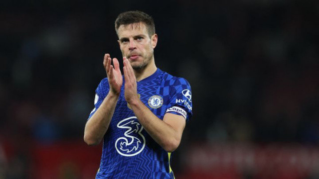 Cesar Azpilicueta... Chelsea'nin İspanyol kaptanı sözleşme uzatmadı. Barcelona ile görüşmeler sürüyor.