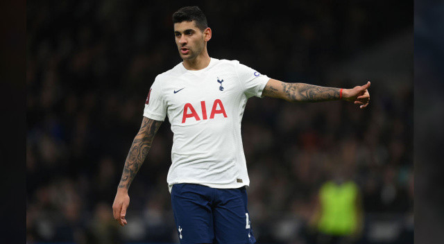 Christian Romero... Tottenham, Atalanta'dan kiraladığı Arjantinli stoperin tapusunu aldı. Conte'nin çok istediği isim için İtalyanlara 40 milyon euro ödendi.