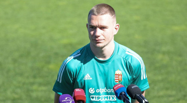 Attila Szalai... Fenerbahçe'nin Macar stoperi 1.5 milyon euro değer kaybederek 12'ye geriledi.