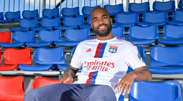 Ligi 8. sırada tamamlayan Olimpik Lyon, gelecek sezon Avrupa kupalarında mücadele etmeyecek.