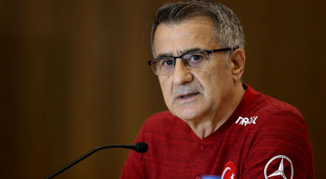 Beşiktaş Başkanı Ahmet Nur Çebi'yle yakın ilişkileri olan Güneş'in Beşiktaş'a geri dönmek istediği konuşuluyordu.
Siyah-Beyazlılar takımın başına Valerien Ismael'i getirince Güneş boşta kaldı.