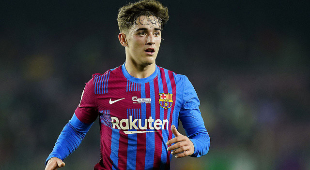 Barcelona, Gavi'nin sözleşmesini 2027'ye kadar uzatacak. 17 yaşındaki orta sahanın serbest kalma bedeli 1 milyar euro