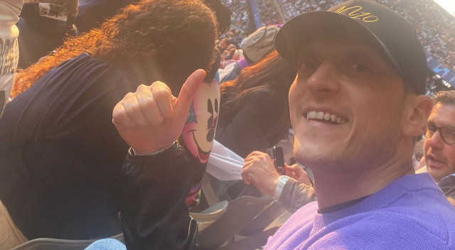 Mesut’un menajeri Dr. Erkut Söğüt ise kendilerine yönetimden herhangi bir açıklama yapılmadığını söyledi.