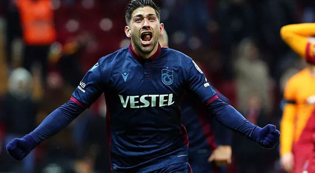 İlk maçta Kuzey İrlanda deplasmanında 1-0 kazanan Yunanistan’ın tek golünü 39. dakikada Bakasetas attı. Kosova deplasmanında da Yunanistan 1-0’lık skorla gülerken, gol 36’da yine Trabzonsporlu oyuncudan geldi.