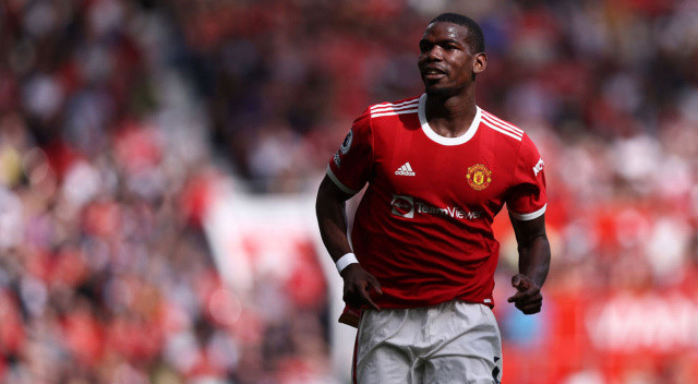 Mancheste United'daki 6 yıllık kariyerini sona erdiren Paul Pogba, Juventus'a geri dönüyor. 
İtalyan devinin yıllık 8 milyon euroda 4 yıllık imza attırması bekleniyor.