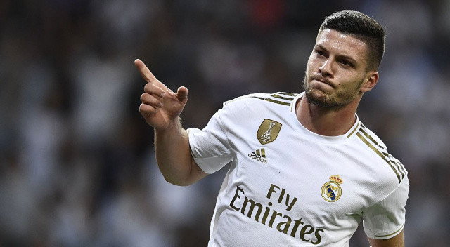 Fiorentina, Luka Jovic'i kiralamak için Real Madrid'le temas halinde 
24 yaşındaki Sırp golcü için 2019 yazında Eintracht Frankfurt'a 63 milyon euro ödenmişti.