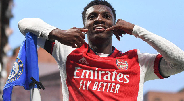 Arsenal, Eddie Nketiah'ın sözleşmesini 2027'ye kadar uzattı.