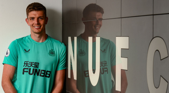 Newcastle United 2. transferini Nick Pope ile yaptı. Son 6 sezondur Burnley'nin kalesini koruyan 30 yaşındaki eldiven için 11.5 milyon euro bonservis ödendi.