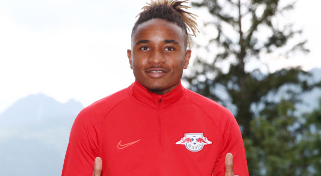 RB Leipzig, Christopher Nkunku'nun sözleşmesini 2026'ya uzattı. Fransız forvetin serbest kalma bedeli 60 milyon euro.
