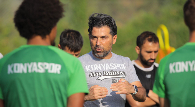 17 yaşındaki stoper Yeşil-Beyazlılar'la antrenmana çıkmaya devam ediyor... Konyaspor Teknik Direktörü İlhan Palut, Abdülkerim Bardakcı'nın transferiyle ilgili,