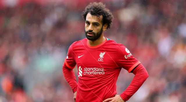 Liverpool bu yaz Mohamed Salah için 60 milyon sterlinlik teklifleri değerlendirecek 
Jurgen Klopp'un takımı, Sadio Mane'nin ayrılmasına rağmen Salah'ın ayrılmasına da izin verebilir 
Real Madrid en büyük potansiyel müşteri konumunda...
Salah'ın sözleşmesinin bitmesine bir yıl kaldı ve henüz yeni bir anlaşmaya varılamadı.