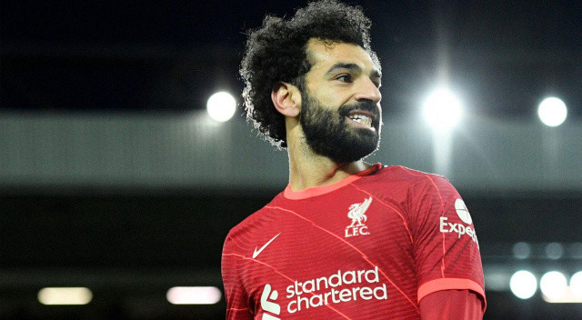 Mane'yle de benzer bir sorun yaşayan Liverpool bir diğer süper yıldızını kaybetmekten çekinmiyor. 
Real Madrid yönetimi Mısırlı yıldızın durumunu yakından izliyor.