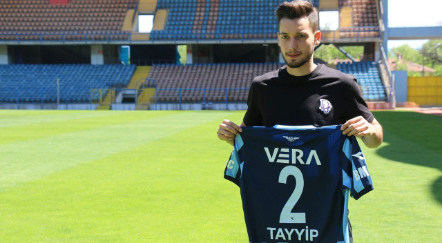 Güncel piyasa değeri 2.8 milyon euro olan Tayyip'in 2025 yılına kadar sözleşmesi bulunuyor. Adana Demirspor yerli stoperini ucuza kaptırmak istemiyor. Beşiktaş Tayyip transferini 1 milyon euro bonservis + Welinton takasıyla bitirmek istiyor.