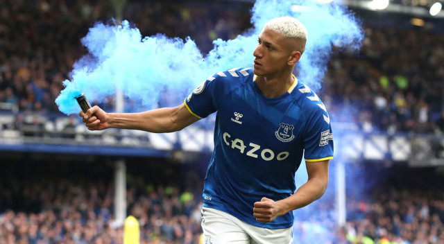 Tottenham Hotspur ile Everton arasındaki Richarlison görüşmelerinde sona gelinde... Brezilyalı forvetin Londra ekibine satılması bekleniyor.