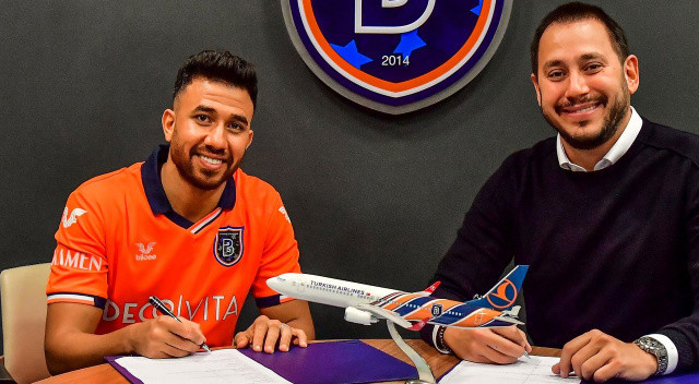 Süper Lig'de Kasımpaşa formasıyla parlayan ve 2019 yazında Aston Villa'ya 10 milyon euroya satılan Mısırlı forvet geçen sezon devre arasında Başakşehir'e imza atmıştı...
Trabzonspor, 27 yaşındaki futbolcuya 1.5 milyon Euro'su garanti ücret, 700 bini bonus olmak üzere 2.2 milyon Euro maaş teklif etti el sıkıştı...