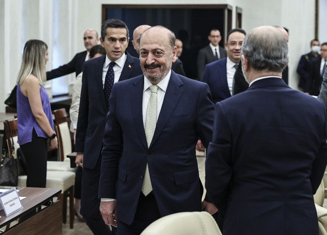 İşverenlerin de devletten teşvik istediğini belirten Irgat