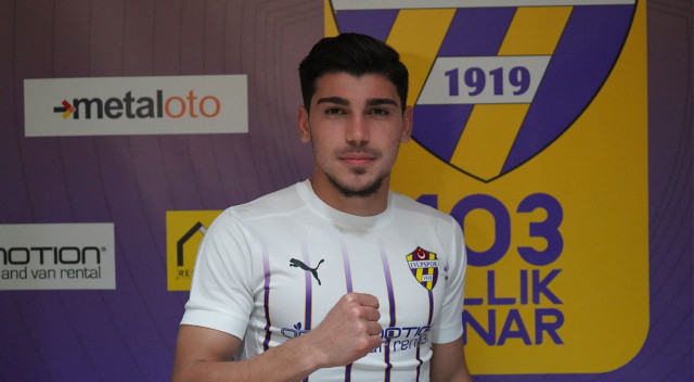 Balıkesirspor’dan 18 yaşındaki sağ bek Erdem Gökçe