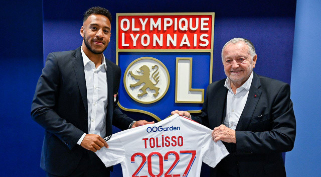 Olympique Lyon 5 sezon önce Bayern Münih'e 41 milyon euroya sattığı Corentin Tolisso'yu bedavaya geri aldı. 27 yaşındaki orta saha 3 yıllık imza attı.