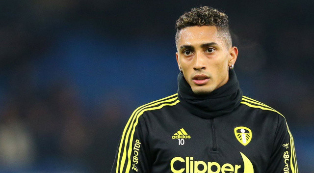 Raphinha transferinde son durum... Fabrizo Romano'nun aktardığına göre, Leeds United'ın Brezilyalı yıldızı Avustralya turuna götürülmedi. Leeds yönetimi daha önce Chelsea ile anlaşmıştı ama oyuncu tarafı Barcelona'dan yana...
