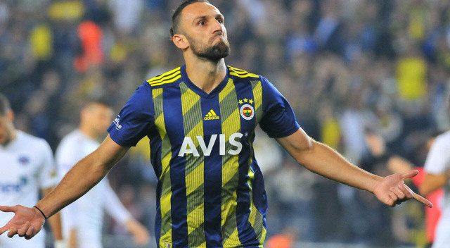 Vedat Muriqi'nin yeni takımında yıllık 2 milyon euroya oynayacağı belirtilmişti.