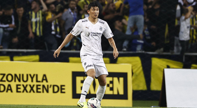 Fenerbahçe'ye 2021 yazında Çin Ligi'nden 3 milyon euroya transfer edilen Kim, Süper Lig'in en başarılı stoperleri arasına girmişti... Napoli Sportif Direktörü Cristiano Giuntoli'nin oyuncuya büyük bir hayranlığı bulunuyor.
