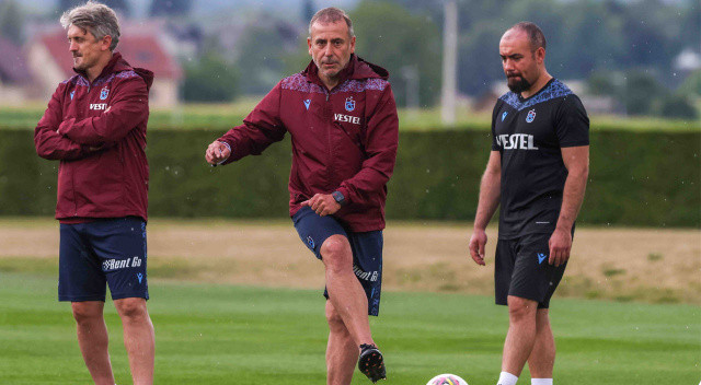 Slovenya'da kampının son gününde oynadığı hazırlık maçında Çekya'nın Slovacko takımı ile 2-2 berabere kalan Trabzonspor'un teknik direktörü Abdullah Avcı, oynanan oyundan memnun olduğunu söyledi.
Avcı, karşılaşmanın ardından yaptığı açıklamada, sezonun hayırlı olmasını dileyerek,