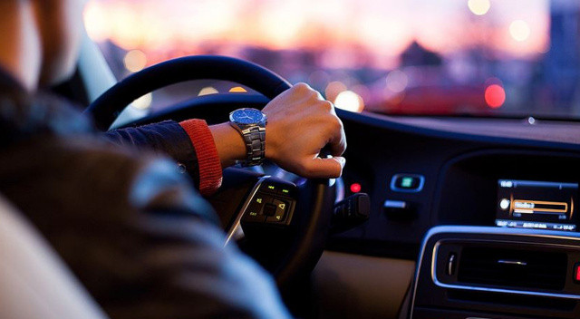 Son günlerde otomobil piyasasında yaşanan satış durgunluğu ve ÖTV indirimi beklentisi hakkında konuşan Öngel,