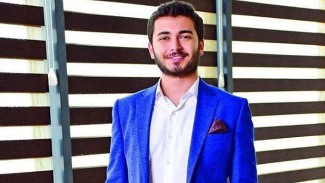 Hakkında tutuklamaya yönelik yakalama kararı çıkarılan Özer'in de arasında bulunduğu çok sayıda şüpheli hakkında gözaltı kararı verilmişti.
Özer hakkında, Interpol tarafından 23 Nisan 2021 kırmızı bülten çıkarılmıştı.