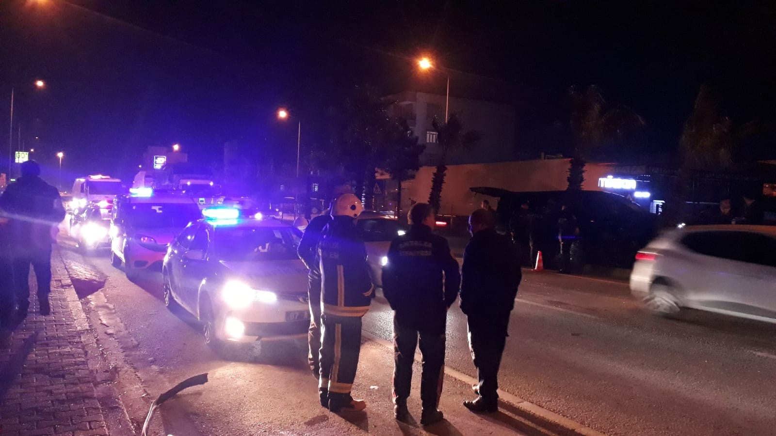 AK Parti Genel Başkan Yardımcısı Özhaseki trafik kazasında yaralandı