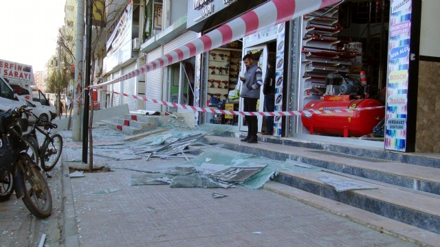 Mardin Kızıltepe'deki patlamanın şiddeti gün ağarınca ortaya çıktı