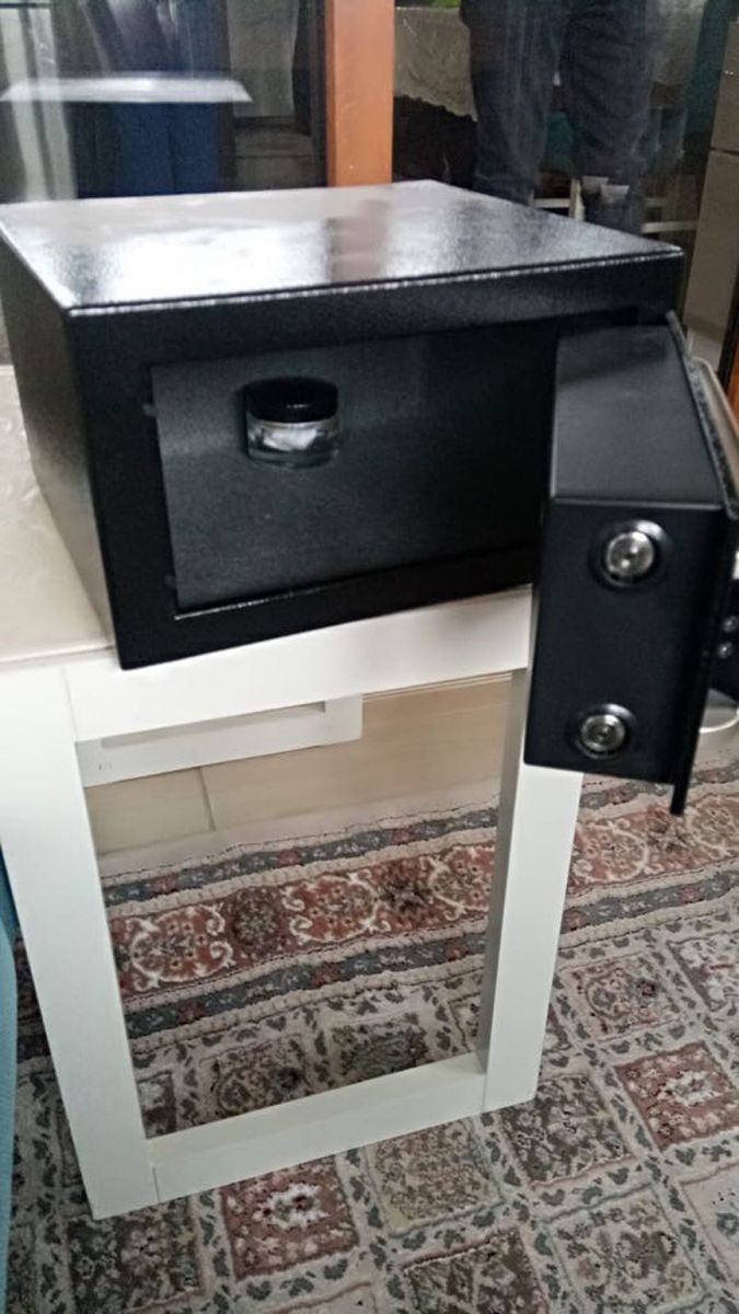 Tefecilik operasyonunda 'FETÖ elebaşına ait mendil' iddiası