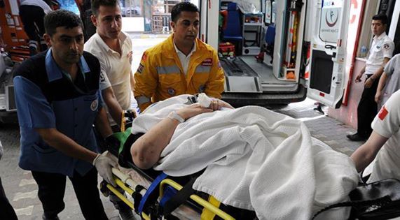 Yolcu otobüsü devrildi: Ölü ve yaralılar var