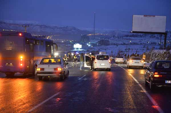 Mardin'de zincirleme trafik kazaları: 8 yaralı