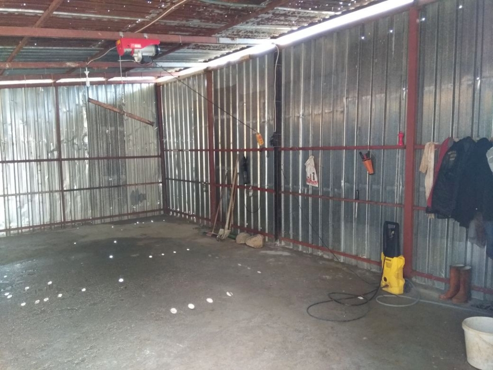 At keserlerken jandarma bastı