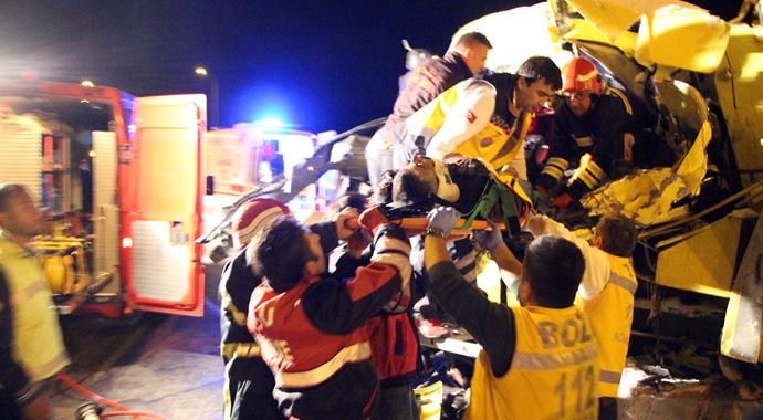 TEM'de zincirleme kaza: 7 yaralı