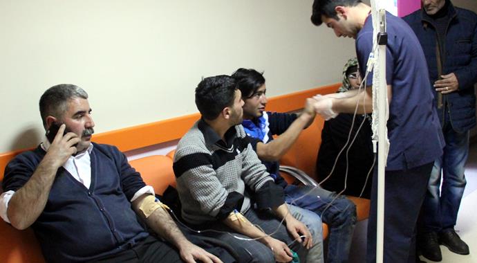 Sivas'ta trafik kazası: 33 yaralı