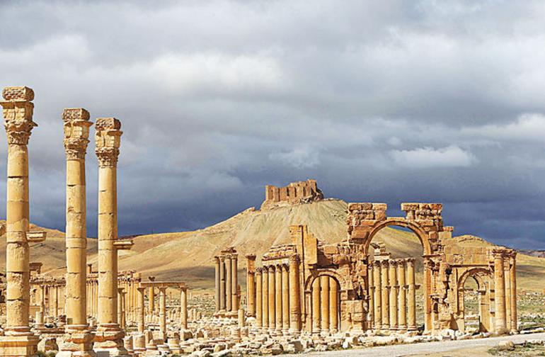 Kurtlar Vadisi tarih yazacak